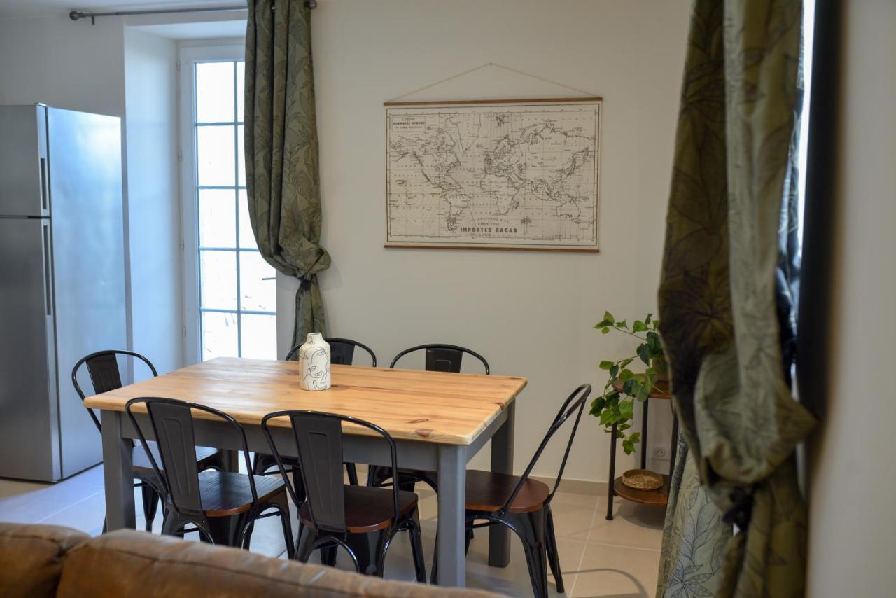 Chateau De Chaussy Ruoms Eksteriør bilde